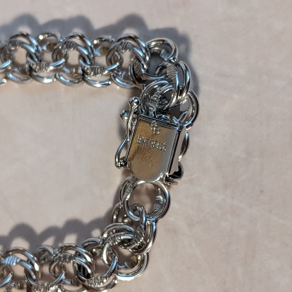 Vintage Sterling Silver Charm Bracelet - Picture 2 of 8
